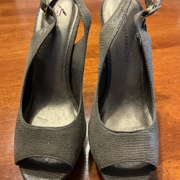 Just Fabulous Women’s Heel Size 7 - Picture 2 of 5